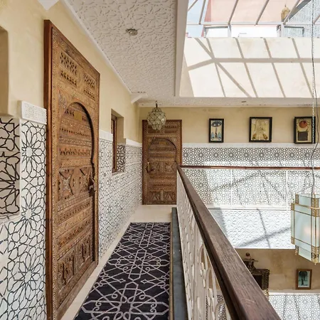 Riad La Fayette Bed & Breakfast